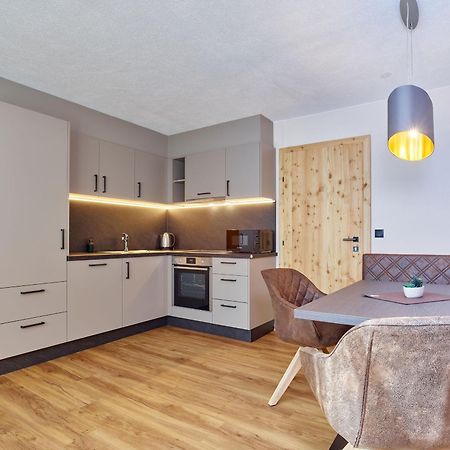 Hotel Alt Vent Tyrol Buitenkant foto