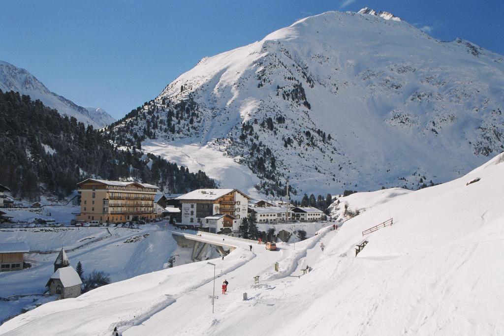 Hotel Alt Vent Tyrol Buitenkant foto